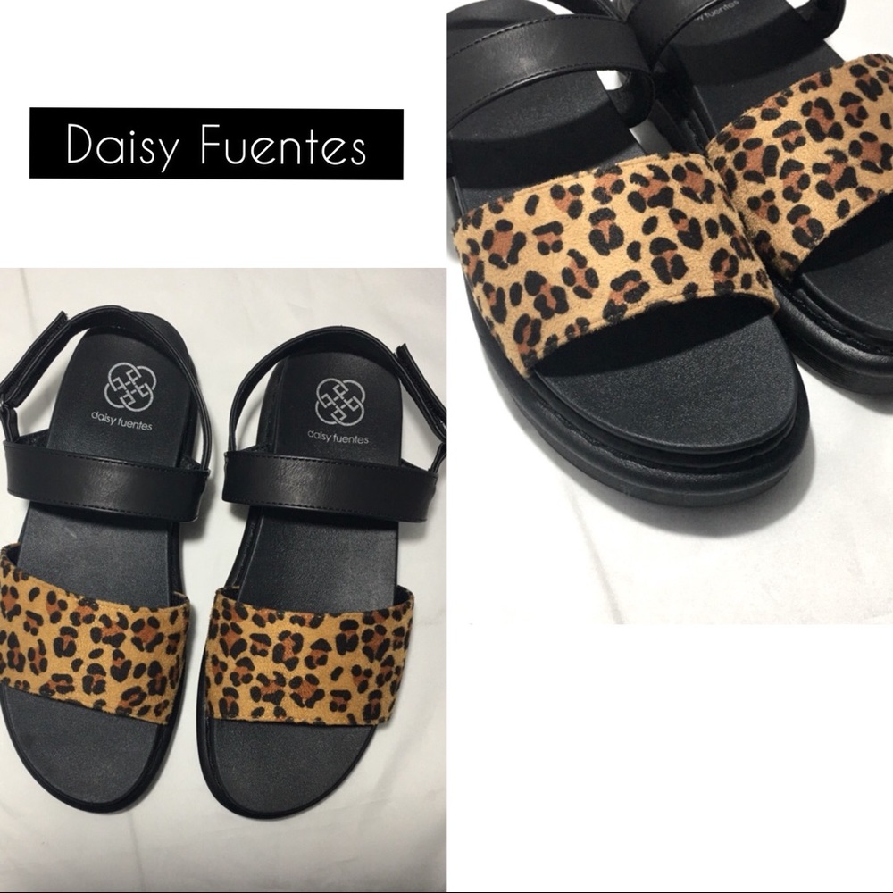 Daisy Fuentes black leopard platform sandal